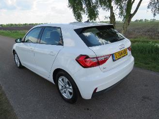Vaurioauto  passenger cars Audi A1 SPORTBACK 2.5 FSI  95pk Pro line  2021  65.000km nap Navigatie Clima 2021/8