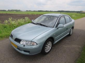 Mitsubishi Carisma 1.6 Platium 190.000km nap 5drs  2004 Airco  [schadevrij top top staat nieuwe apk picture 2