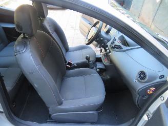 Renault Twingo 1.2 16v Dynamique 2010  Airco Cruiscontrolle top top staat picture 3