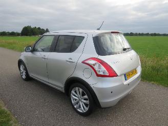 Unfallwagen Suzuki Swift 1.2 94pk  Automaat 5Drs 68.000km Nap Airco Exclusief  2015-12 2015/12