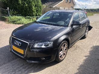 krockskadad bil auto Audi A3 A3 Sportback 1.4 TFSI Ambition Pro Line 2010/1