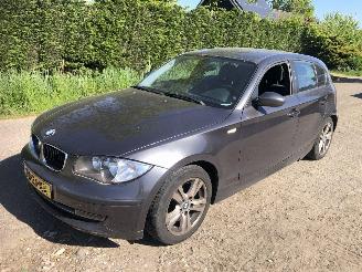 Voiture accidenté BMW 1-serie 1-serie 116i Business Line 2008/2