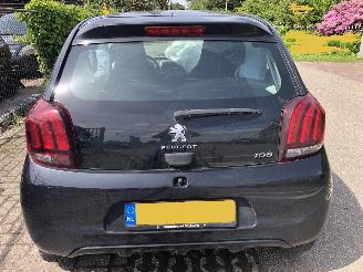 Peugeot 108 108 picture 6