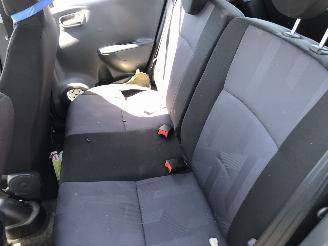 Suzuki Alto 1.0 comfort vvt picture 12