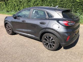 Ford Puma Puma 1.0 EcoBoost Hybrid Titanium search picture 4