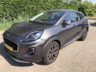 Damaged car Ford Puma Puma 1.0 EcoBoost Hybrid Titanium search 2020/9