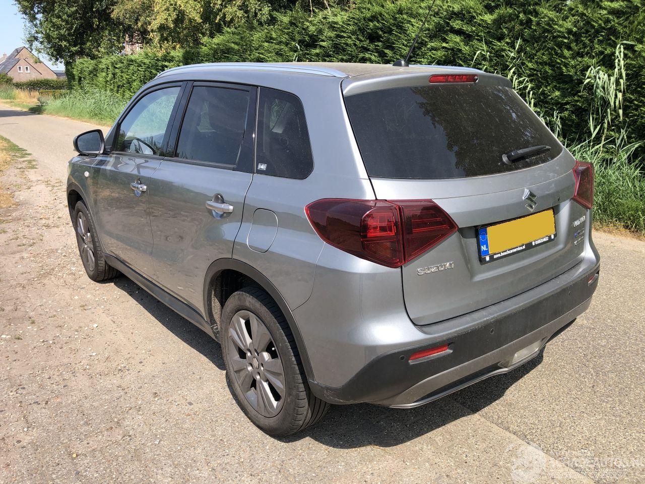 Suzuki Vitara 1.5 hybride 4x4 vier wheeeldrive