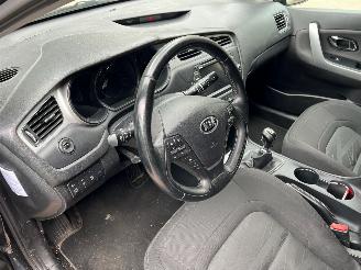Kia Ceed 1.6 GDI Comfortline Navi Airco NAP picture 8