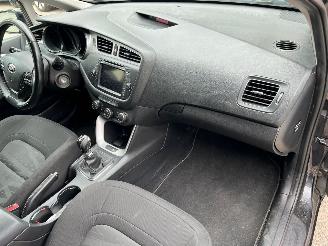 Kia Ceed 1.6 GDI Comfortline Navi Airco NAP picture 5
