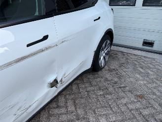 Tesla Model Y RWD 58 kWh Pano 22436 Km NAP ! picture 16