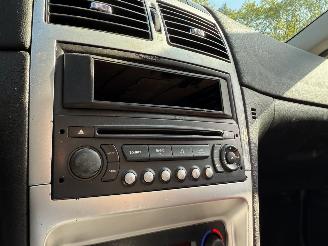 Peugeot 307 CC 2.0 Clima Leder picture 11