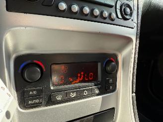 Peugeot 307 CC 2.0 Clima Leder picture 15