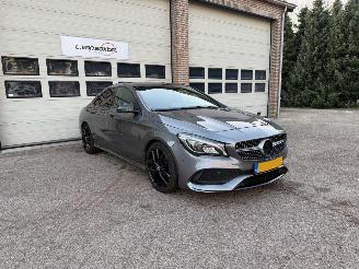 Unfallwagen Mercedes Cla-klasse 200 AMG-Line Automaat Pano 99815 Km ! 2017/6