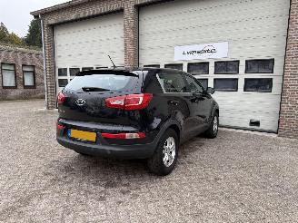 Kia Sportage 2.0 X-Tra Airco NAP ! picture 3