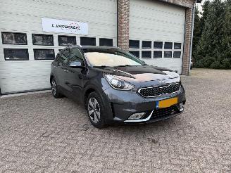 Unfallwagen Kia Niro 1.6 GDi Hybrid Automaat Navi Clima 85304 Km NAP ! 2016/10