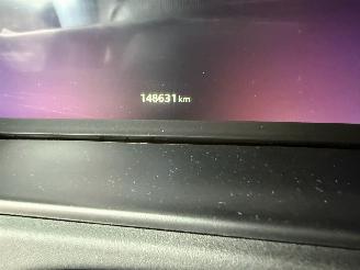 Land Rover Range Rover Velar 2.0 I4 AWD SE R-Dynamic Automaat Pano Leder picture 11