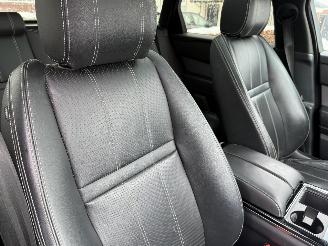 Land Rover Range Rover Velar 2.0 I4 AWD SE R-Dynamic Automaat Pano Leder picture 6