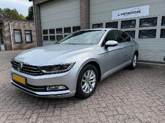 Voiture accidenté Volkswagen Passat 1.8 TSI Business Edition R Automaat 78125 Km ! 2017/6