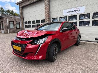 skadebil auto Peugeot e-208 EV GT Pack 50 kWh Navi Clima NAP ! 2022/6