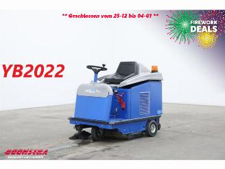 skadebil machine Linde  95 BJ 2022 33Hrs! Kehrmaschine / Veegmachine 2022/1