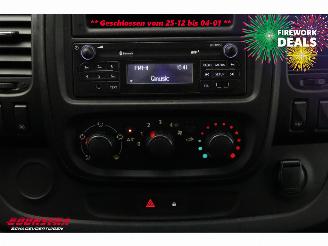 Renault Trafic Passenger 1.6 dCi Expression Energy Airco Bluetooth picture 9