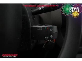 Renault Trafic Passenger 1.6 dCi Expression Energy Airco Bluetooth picture 16