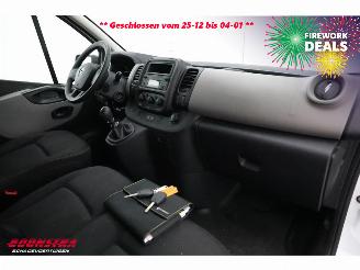Renault Trafic Passenger 1.6 dCi Expression Energy Airco Bluetooth picture 7