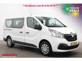 Renault Trafic Passenger 1.6 dCi Expression 9-Pers. Airco picture 2
