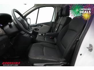 Renault Trafic Passenger 1.6 dCi Expression 9-Pers. Airco picture 9