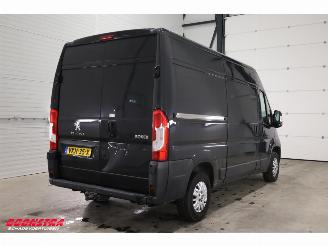 Peugeot Boxer 2.2 BlueHDi 165 PK L2-H2 Premium Navi Airco Cruise PDC AHK 88.987 km! picture 3