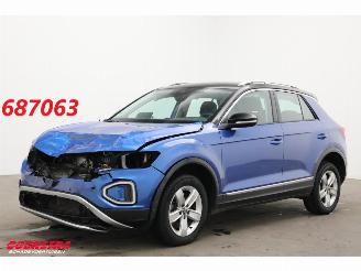 škoda osobní automobily Volkswagen T-Roc 2.0 TDI DSG 4Motion Style LED ACC Navi Clima Camera SHZ AHK 2023/7