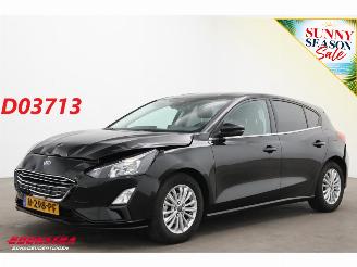 krockskadad bil auto Ford Focus 1.0 EcoBoost Aut. Titanium Navi Clima Cruise LRHZ Camera AHK 2021/12