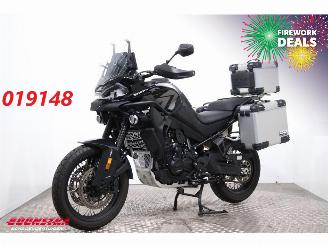 Schade motor CFMoto  800 MT Explorer LED Navi Cruise SHZ Heizgriffe 6.262 km! 2024/10