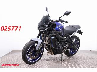 skadebil motor Yamaha MT-09 ABS Quickshift 29.103 km! 2020/2