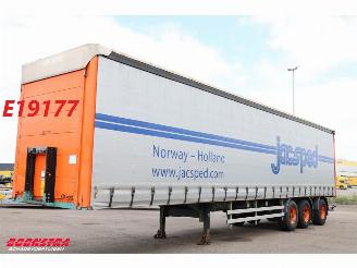krockskadad bil oplegger   Kel-Berg S42B3 2015/11