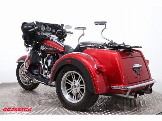 Harley-Davidson  FLHTCUTG Tri Glide Trike picture 4