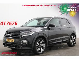 Vaurioauto  passenger cars Volkswagen T-Cross 1.0 TSI DSG R-Line Virtual LED ACC Navi PDC SHZ 37.431 km! 2020/11