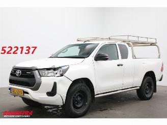 skadebil bedrijf Toyota Hilux 2.4 D-4D Xtra Cab Cool Comfort Airco Cruise AHK 2021/8