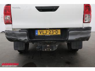 Toyota Hilux 2.4 D-4D Xtra Cab Cool Comfort Airco Cruise AHK picture 7