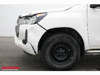 Toyota Hilux 2.4 D-4D Xtra Cab Cool Comfort Airco Cruise AHK picture 18