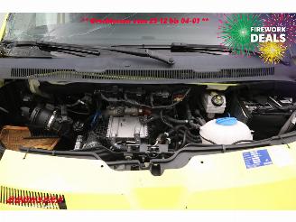 Volkswagen Transporter 2.0 TDI 205 PK DSG RTW Ambulance LED Leder Cruise PDC picture 11