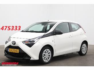 Avarii autoturisme Toyota Aygo 1.0 VVT-i x-play limited Airco Bluetooth Cruise Camera 74.091 km! 2020/3