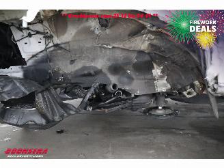 LMC  T732G Comfort TI 2.3 MJ Aut. Solar Levelsysteem AHK Oven picture 16