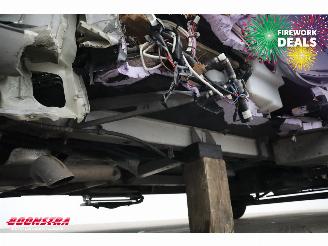 LMC  T732G Comfort TI 2.3 MJ Aut. Solar Levelsysteem AHK Oven picture 12