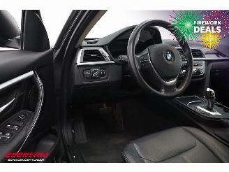 BMW 3-serie Touring 330i Luxury Edition LED Leder Clima Cruise SHZ picture 12