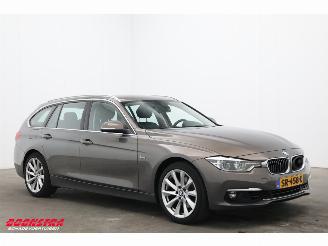 BMW 3-serie Touring 330i Luxury Edition LED Leder Clima Cruise SHZ picture 2