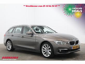 BMW 3-serie Touring 330i Luxury Edition LED Leder Clima Cruise SHZ picture 2