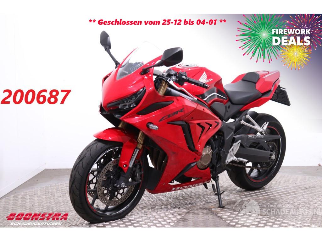 Honda  CBR 650R 95PK ABS Akrapovic LED 8.217 km!