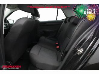 Skoda Fabia 1.0 Active Airco Bluetooth 52.434 km! picture 24