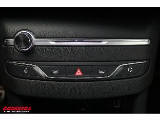 Peugeot 308 1.2 P.Tech Aut. GT-Line Panorama Camera Navi LED Cruise picture 34